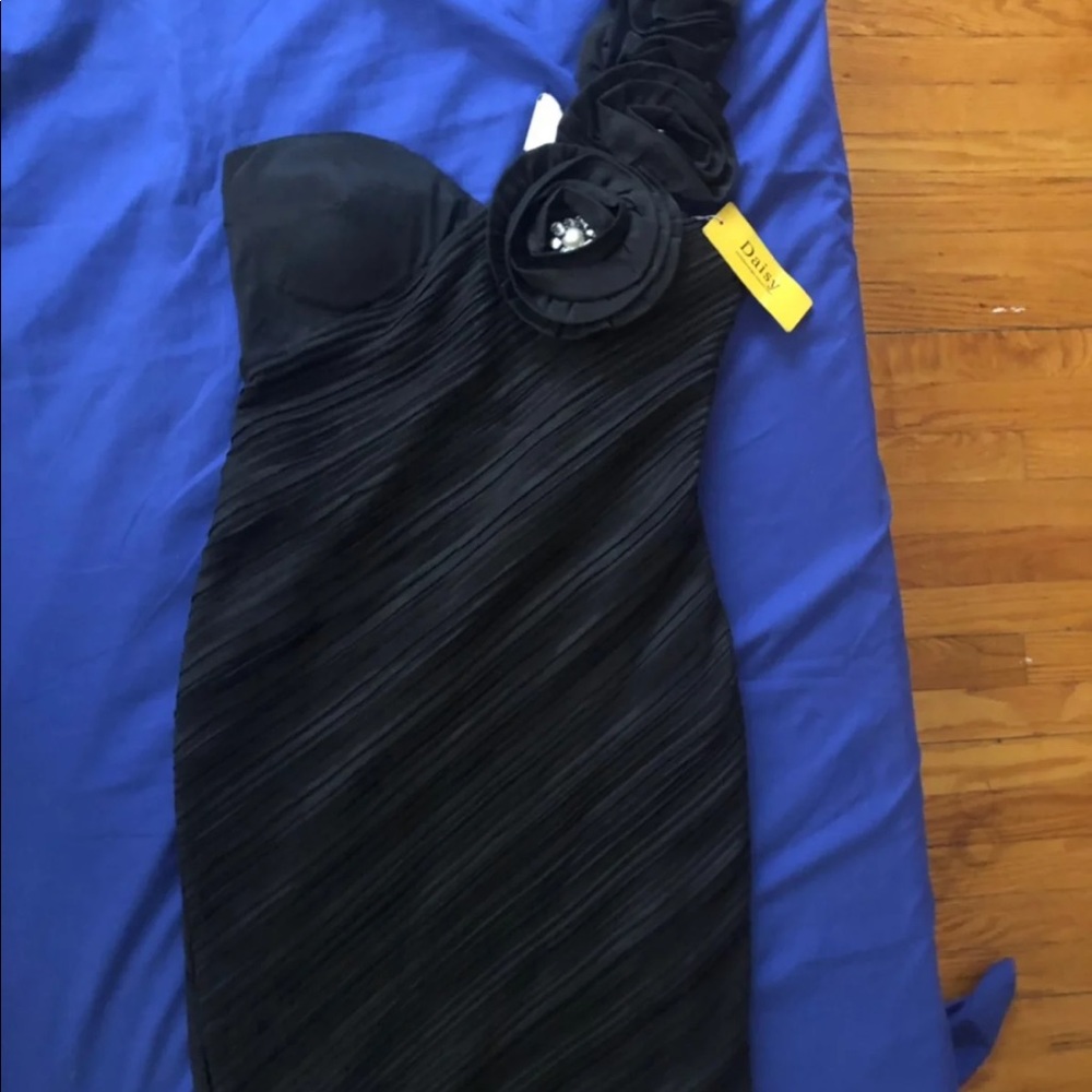 NWT size M 8/10 women dress